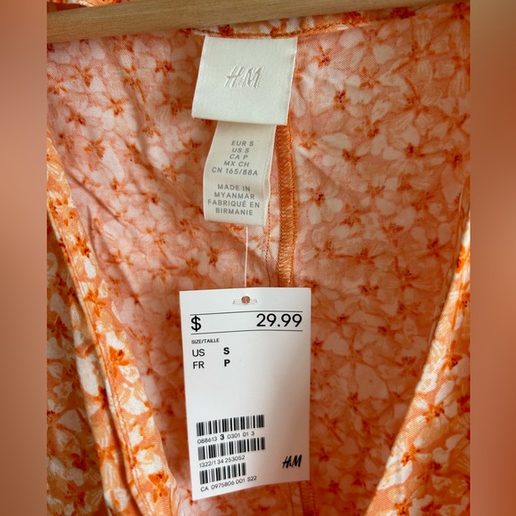 Floral Dress - Picture 4 of 4